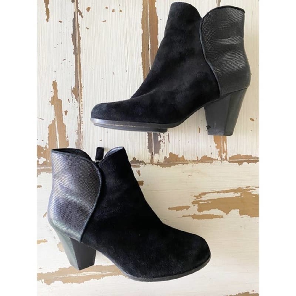 Eileen Fisher Black Two Tone Ankle Suede Leather Heeled Booties Size 8 - Picture 2 of 11
